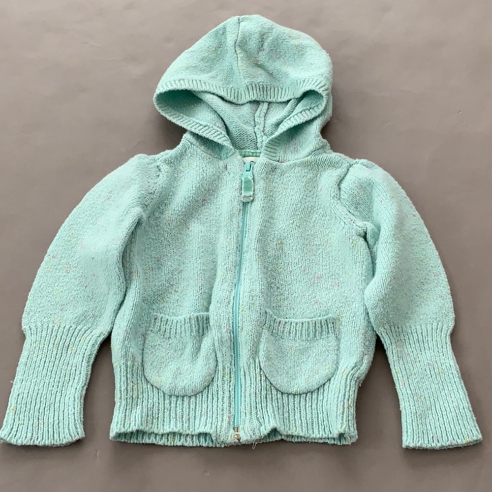 Old Navy sweater